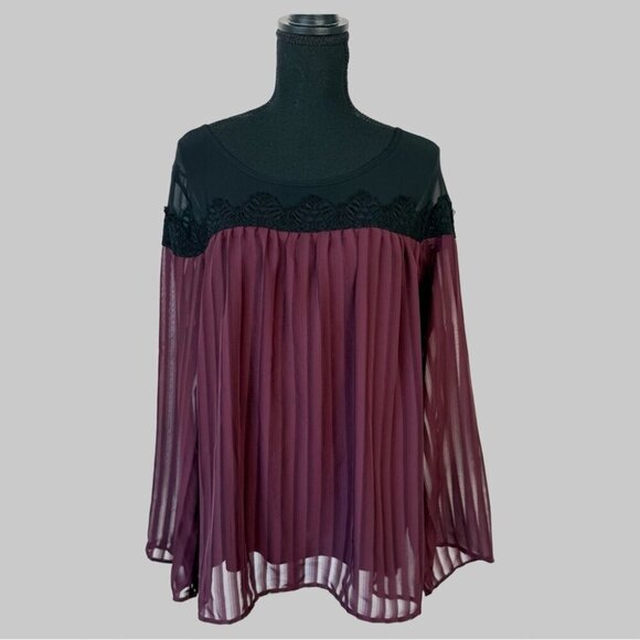 Torrid Black Purple Pleated Chiffon Lace Applique Bell Sleeve Blouse - Picture 4 of 16
